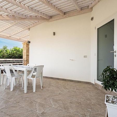 Resort Almaredamarra con piscina e idromassaggio sul mare Torre San Giovanni Ugento Esterno foto