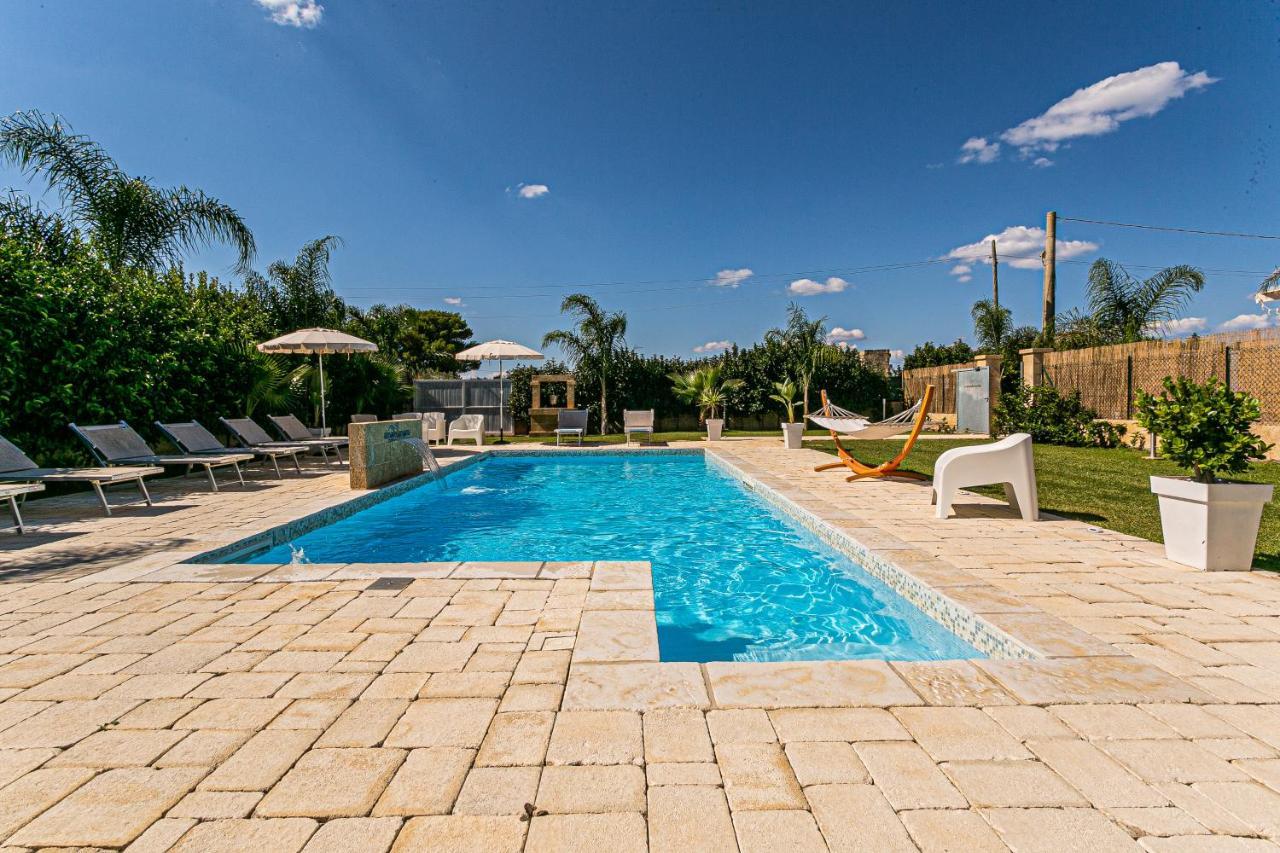 Resort Almaredamarra con piscina e idromassaggio sul mare Torre San Giovanni Ugento Esterno foto